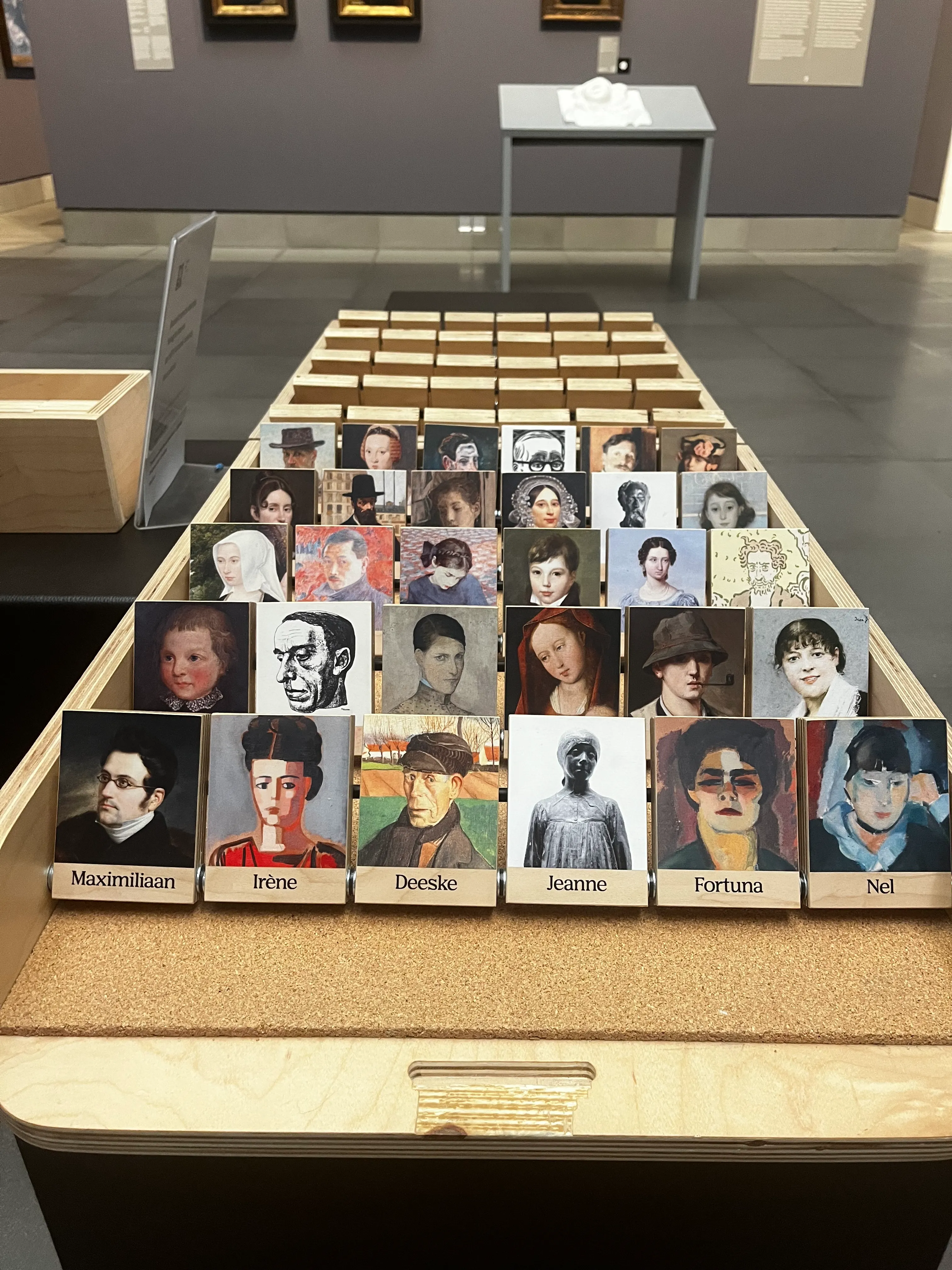 Een interactief spel met portretten uit de museumcollectie
